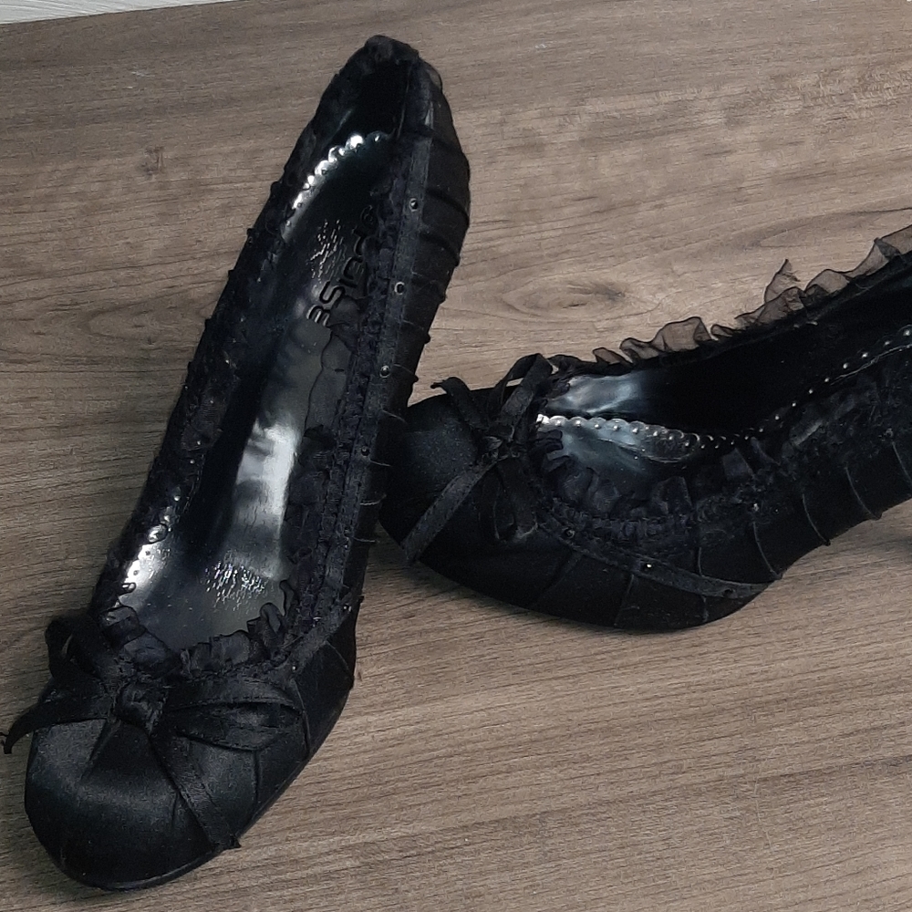Black closed toe high heels